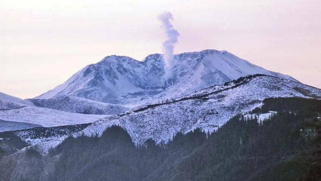 400多次地震！温哥华附近火山喷发风险升高，当局发布紧急警告